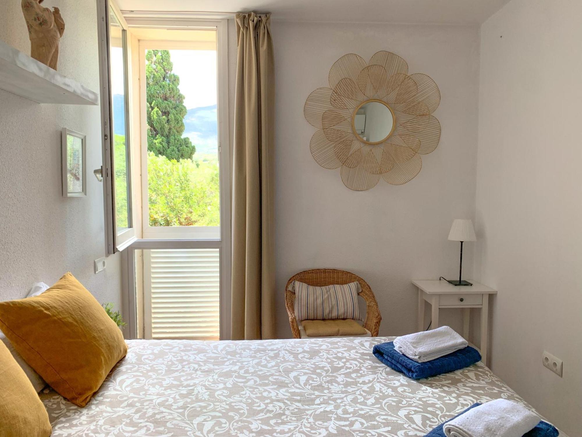 Habitacion Centrica Con Aire Acondicionado Bano Privado Nevera Cadaqués Exterior foto