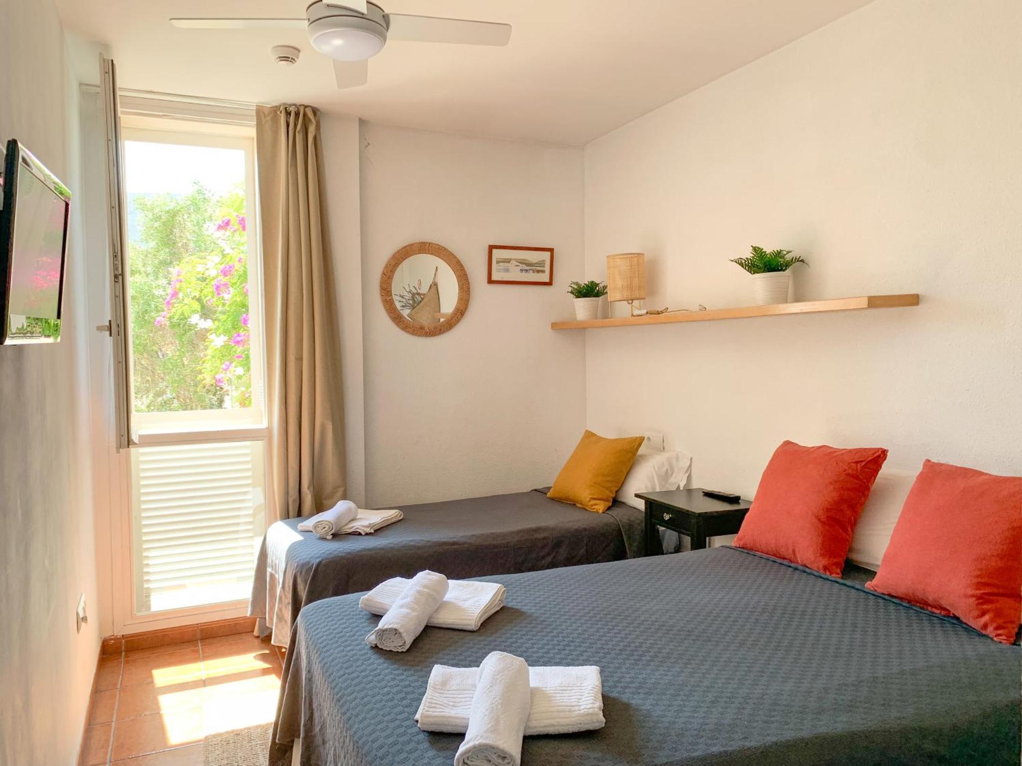 Habitacion Centrica Con Aire Acondicionado Bano Privado Nevera Cadaqués Exterior foto